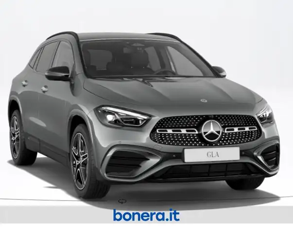 Mercedes-Benz Gla Class view 2