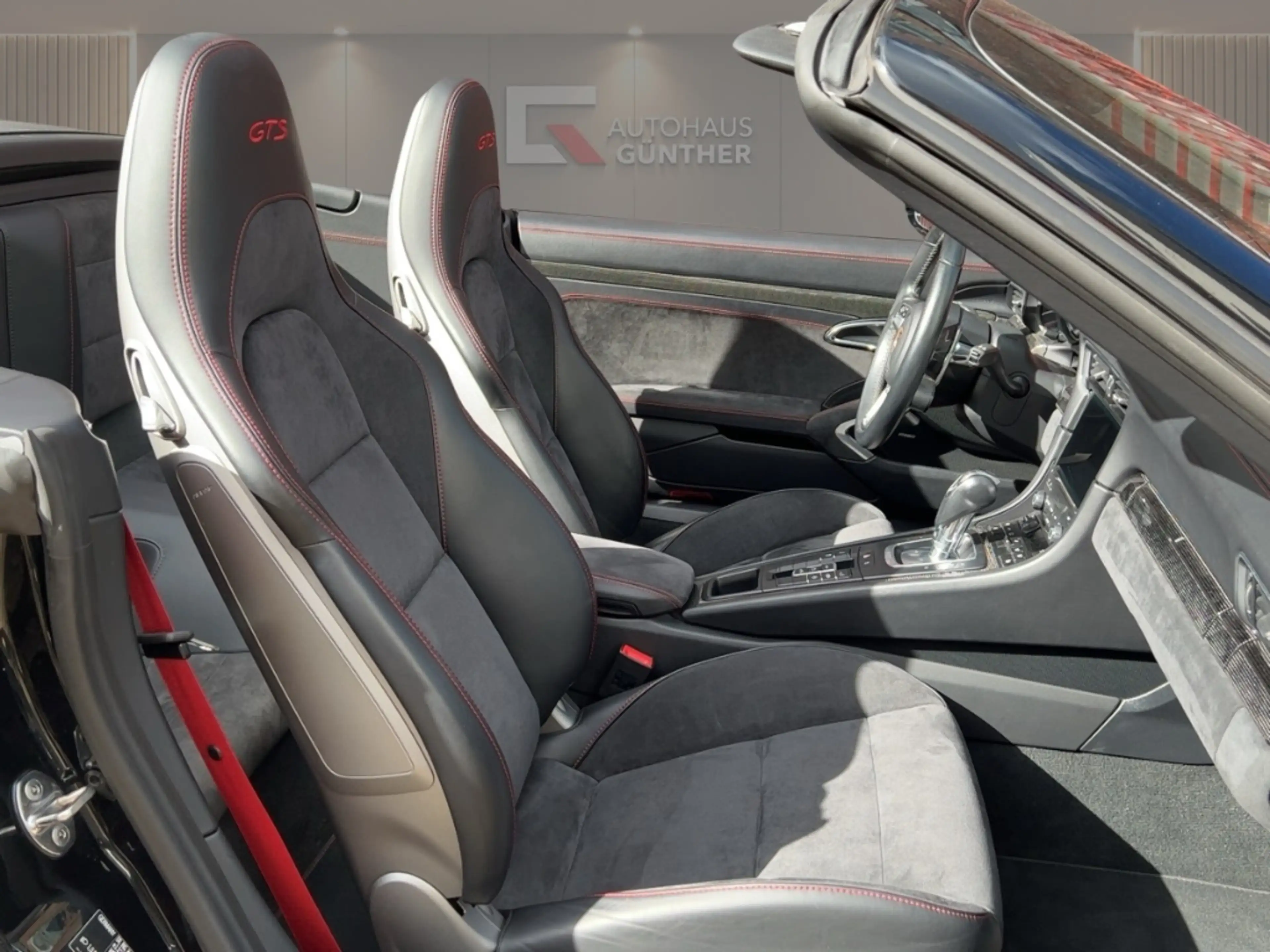 Porsche 991 .2 Carrera 4 GTS Cab/Chrono/Sportabg/GTS.Int. — photo 10