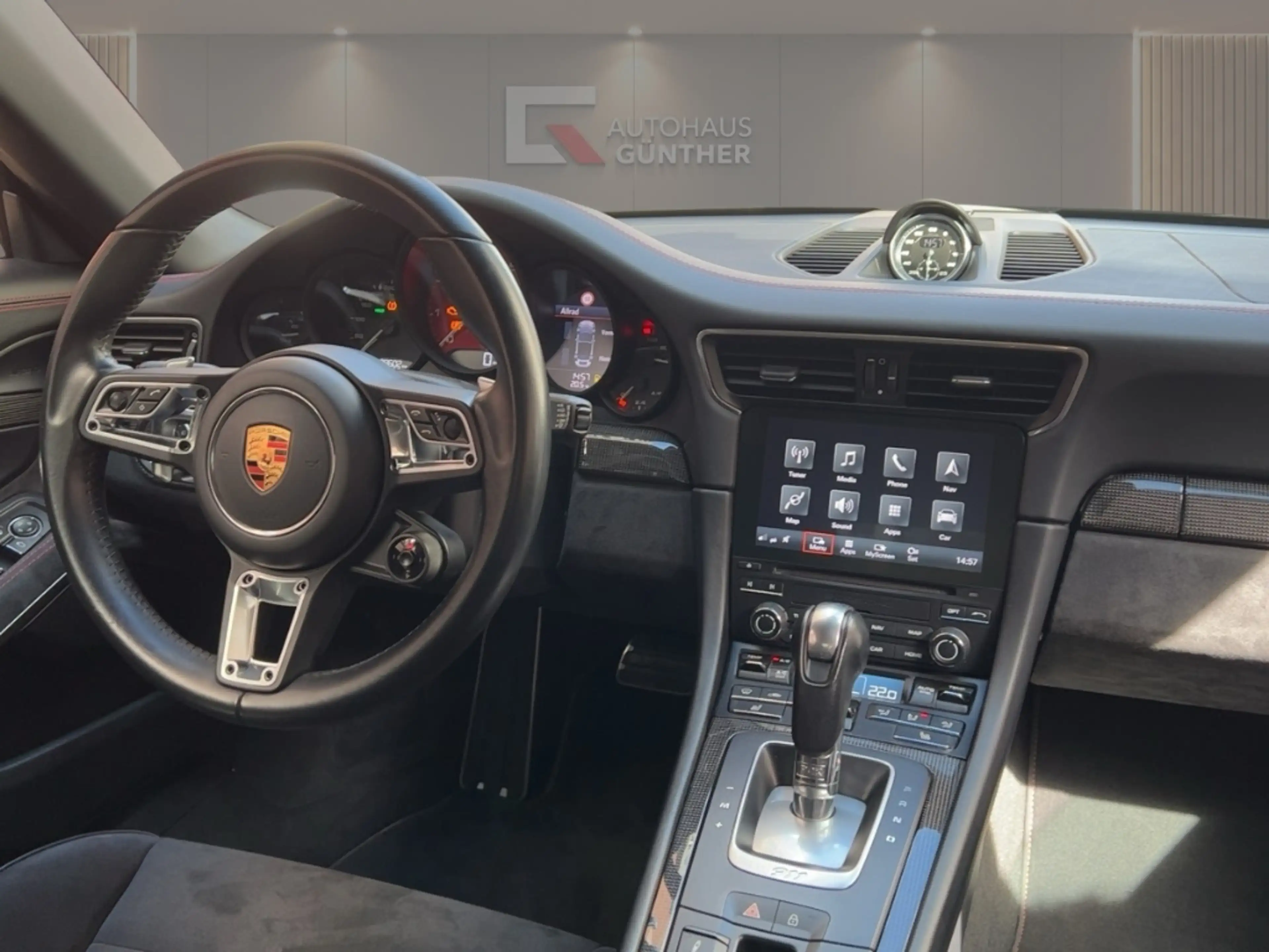 Porsche 991 .2 Carrera 4 GTS Cab/Chrono/Sportabg/GTS.Int. — photo 8