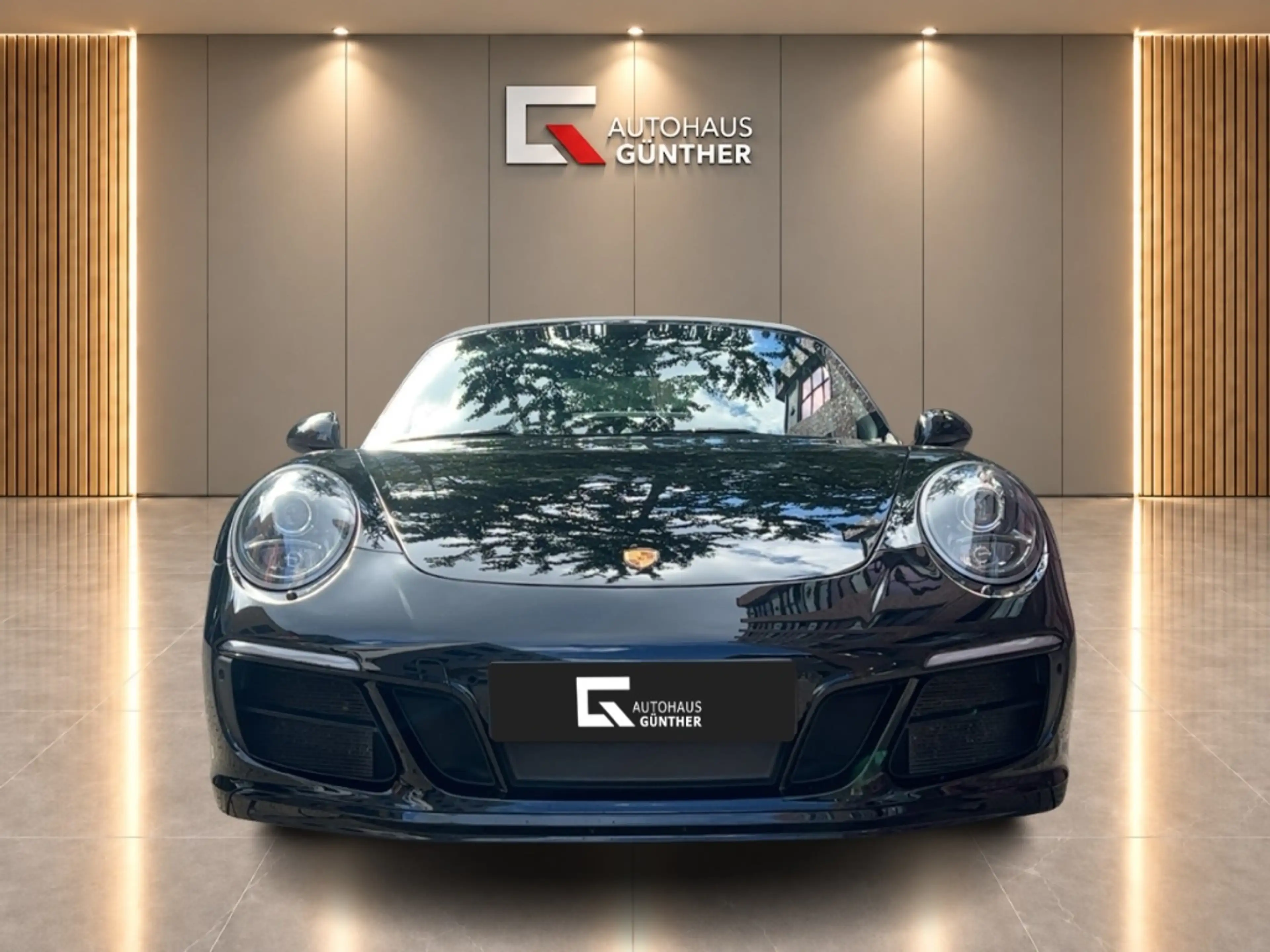 Porsche 991 .2 Carrera 4 GTS Cab/Chrono/Sportabg/GTS.Int. — photo 6