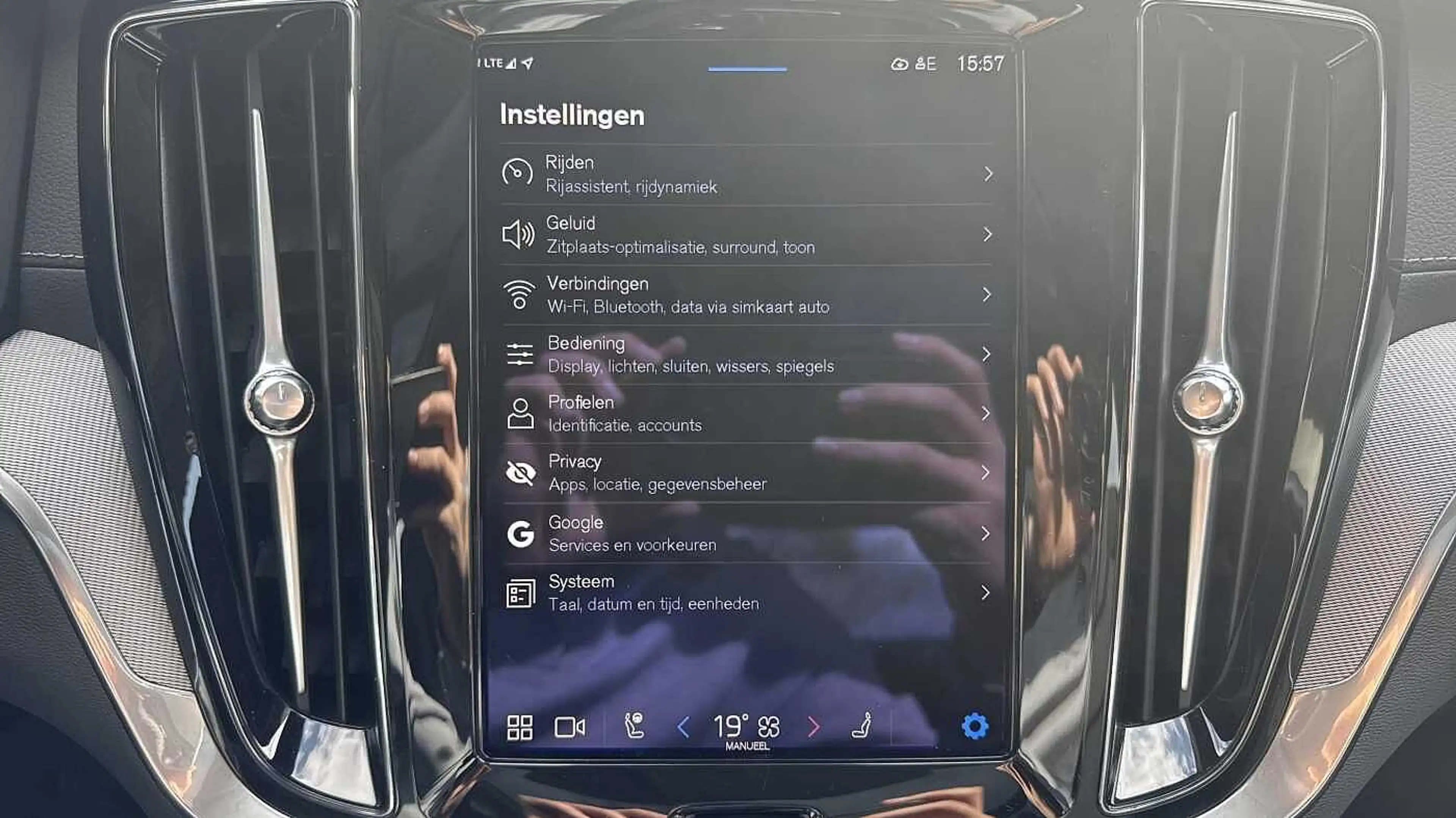 Volvo S60 T8 AWD Ultimate Dark — photo 20