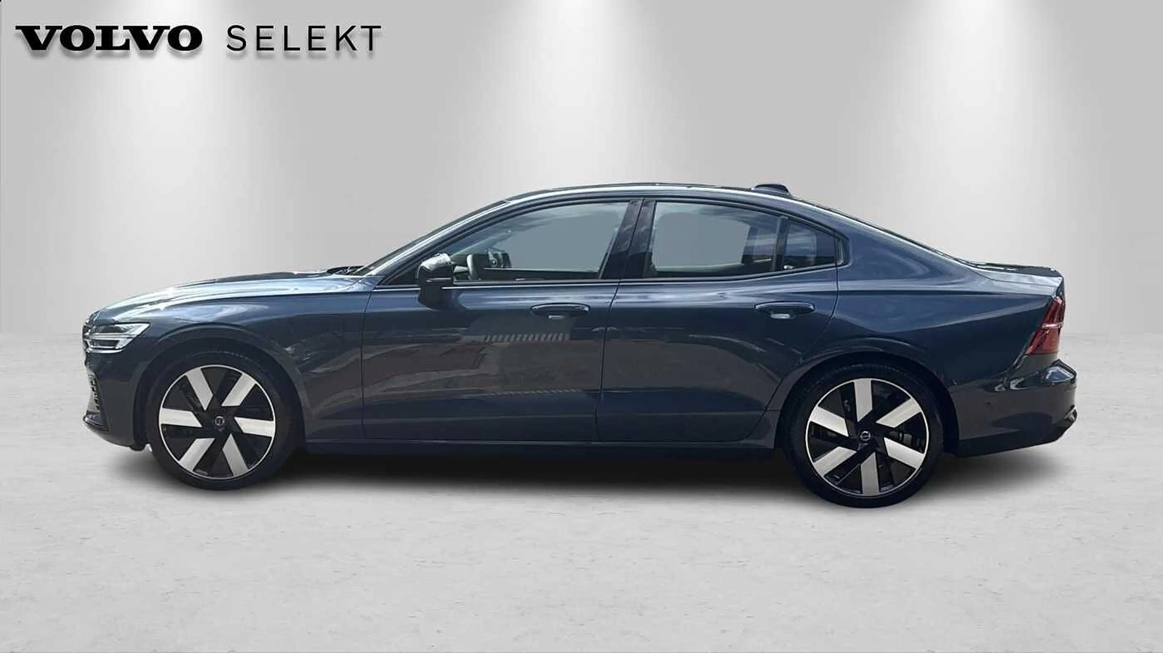 Volvo S60 T8 AWD Ultimate Dark — photo 2