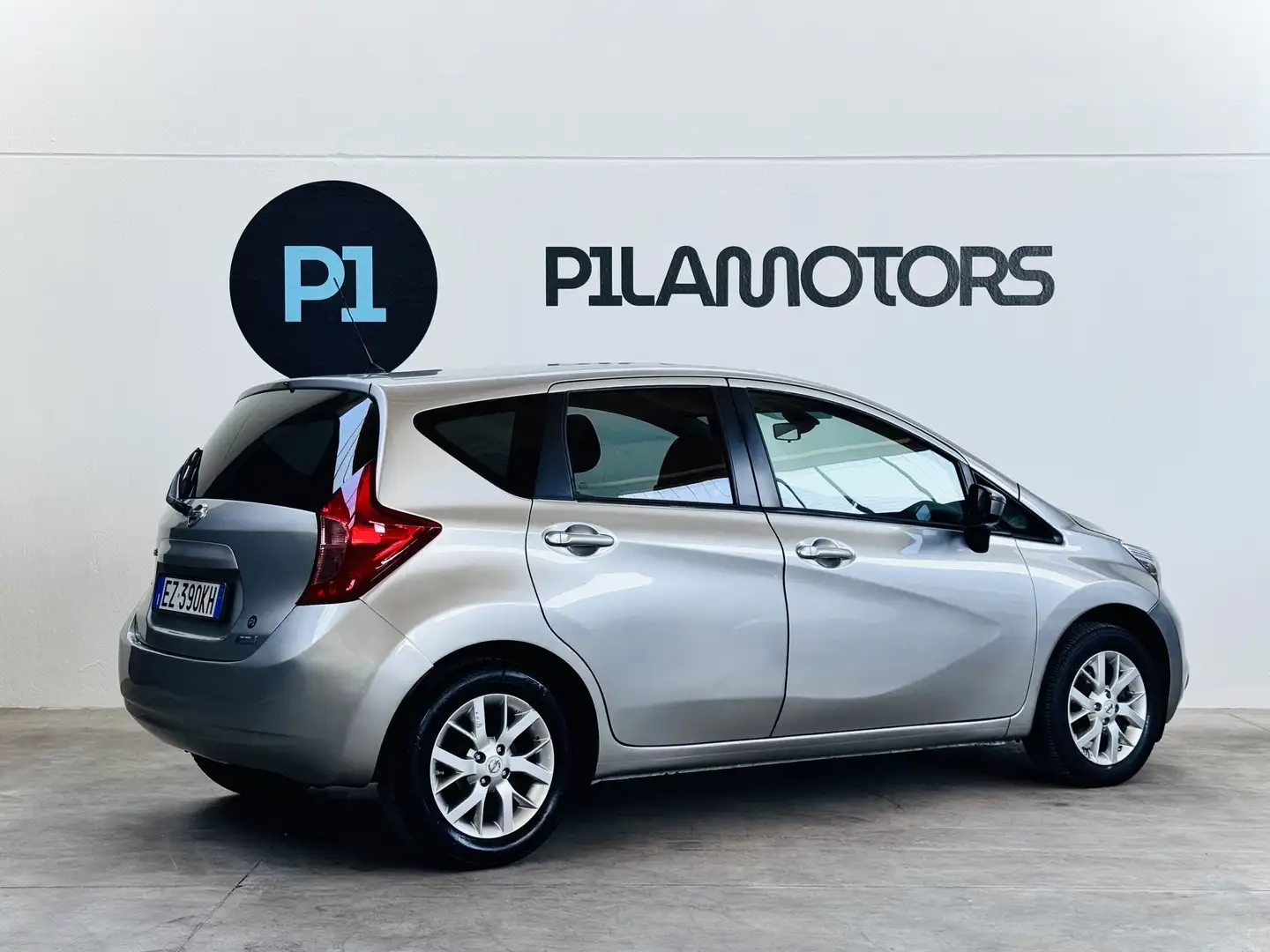 Nissan Note 1.2 12V Comfort Gris - 2