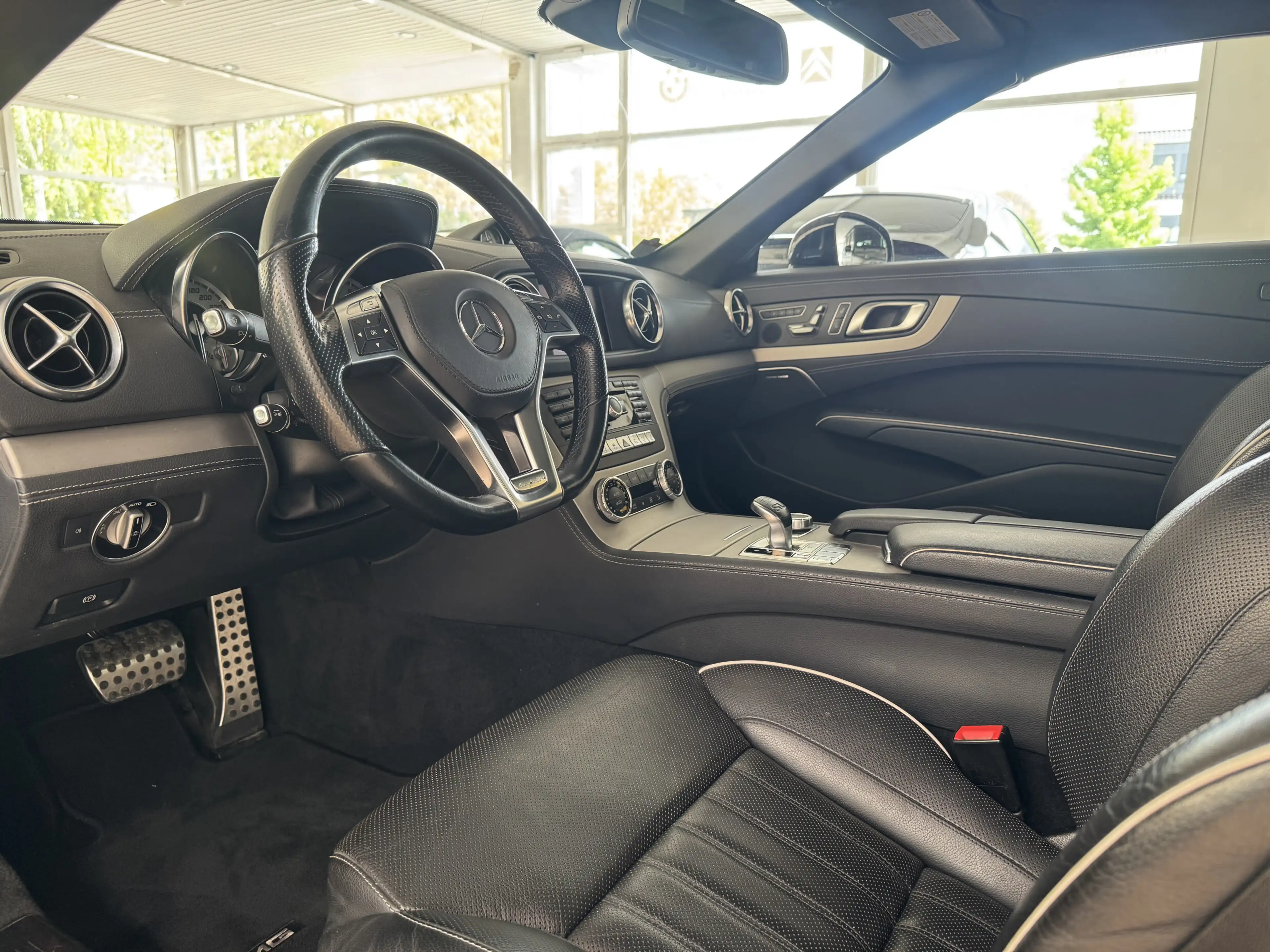 Mercedes-Benz SL 350 AMG-LiNE*PANO*Bi XENON*KEY GO*MEMORY*ToTW — photo 10