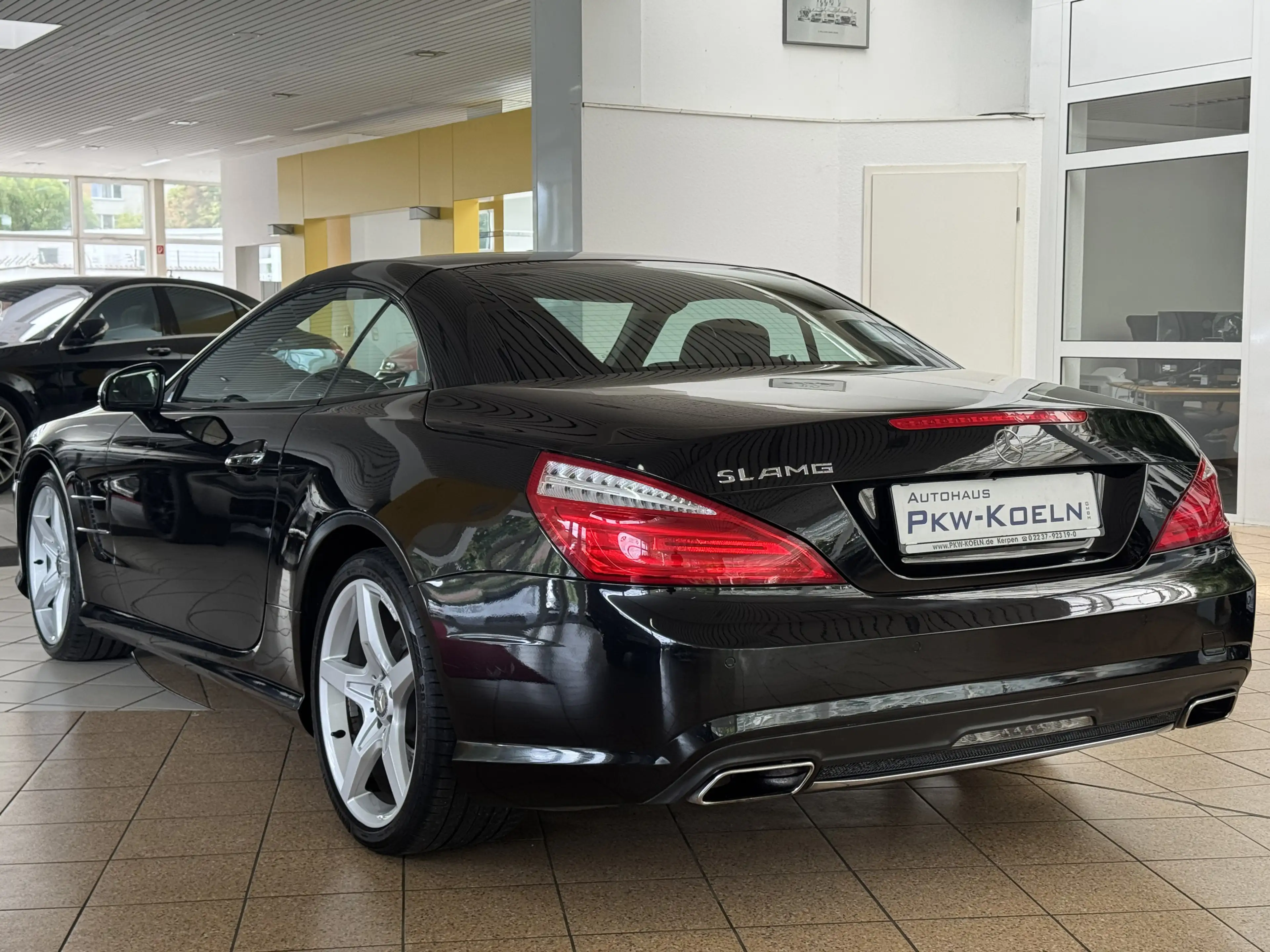 Mercedes-Benz SL 350 AMG-LiNE*PANO*Bi XENON*KEY GO*MEMORY*ToTW — photo 4