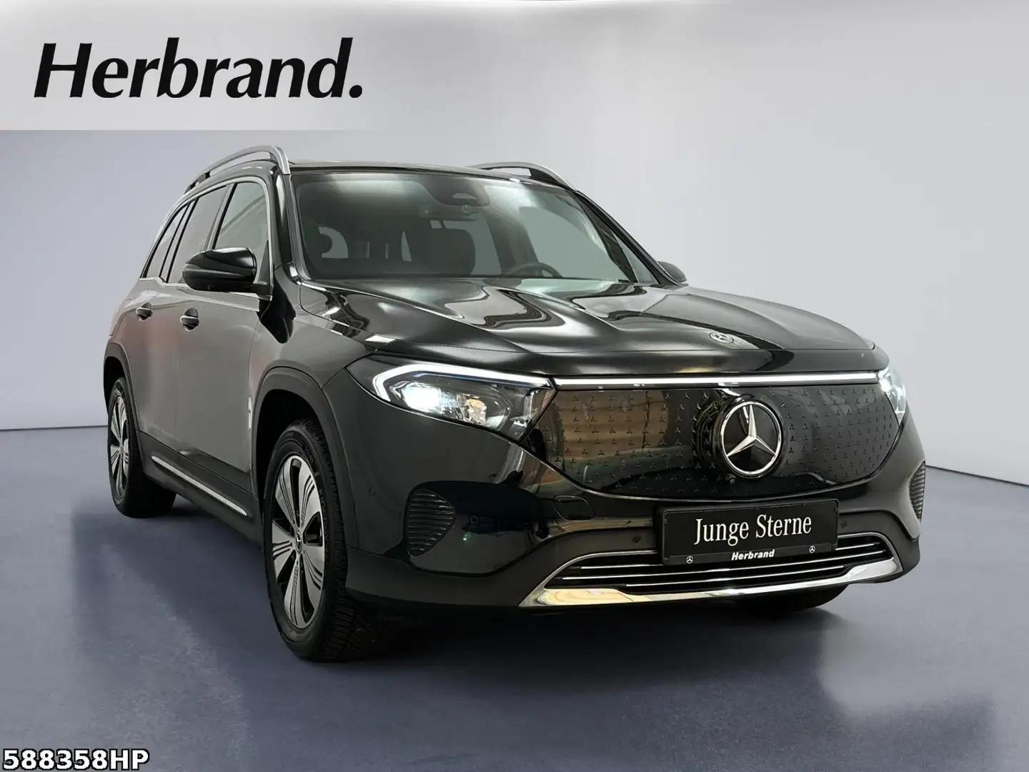 Mercedes-Benz EQB 350 4M Progressive *Panorama DISTRONIC 360° Black - 2