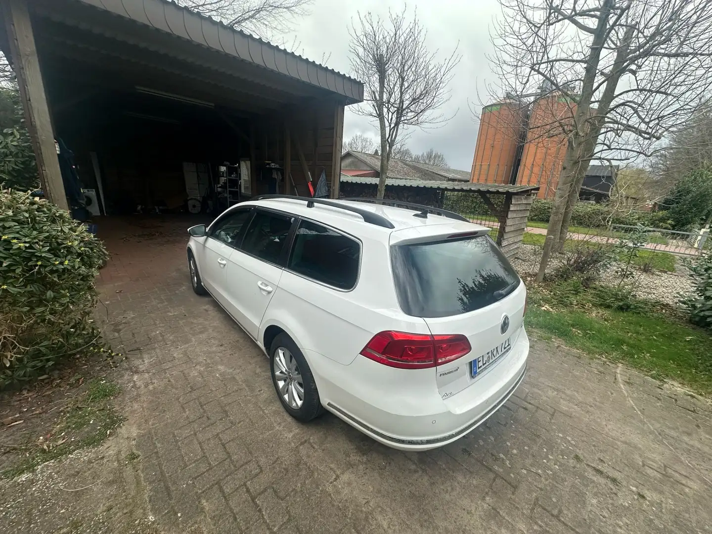 Volkswagen Passat 2.0 TDI BlueMotion Technology Comfortline - 1