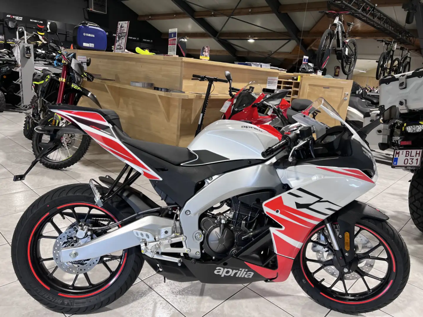 Aprilia RS 125 Alb - 1