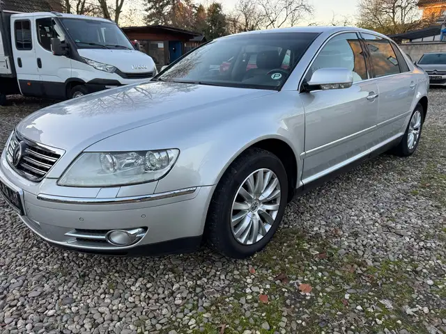 Volkswagen Phaeton V6 TDI 4Motion lang Navi 8 Fachbereift