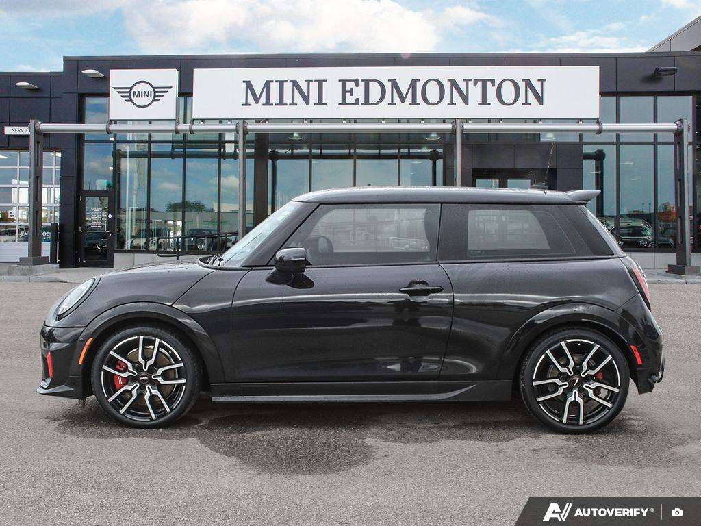 2025 MINI 3 Door