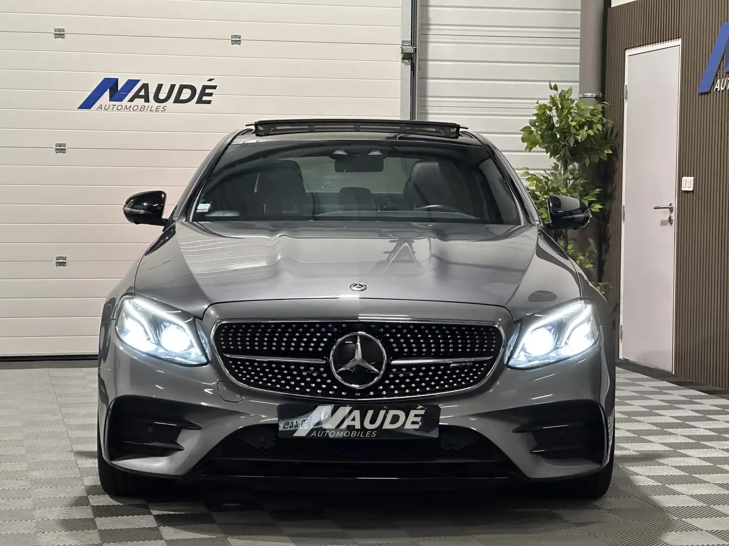 Mercedes-Benz E 53 AMG 53 AMG EQBoost 435ch 9G SPEEDSHIFT TCT 4-Matic+ Suivi Mercedes Gris - 2