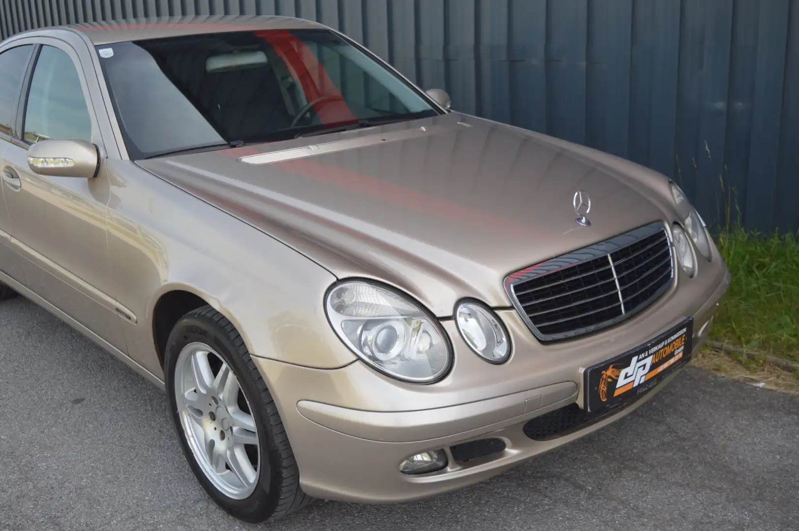 Mercedes-Benz E 270 CDI **3. Besitz**neues Pickerl** Beige - 2