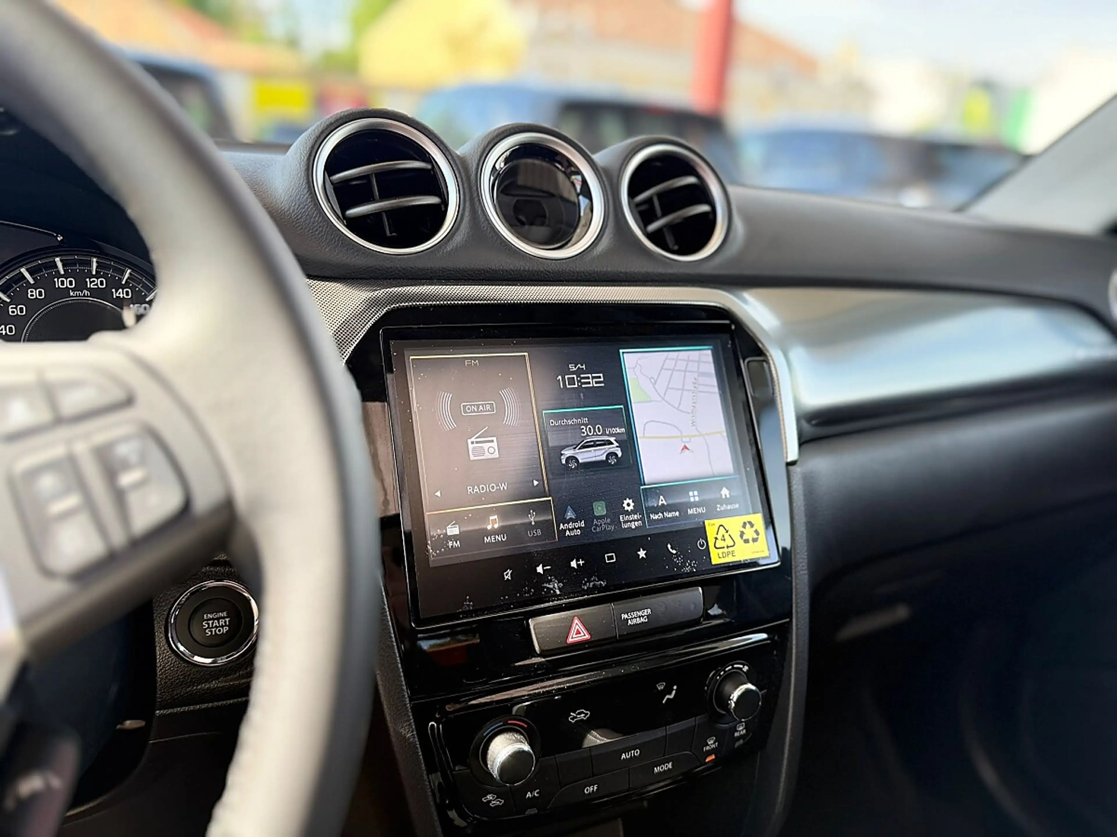 Suzuki Vitara 1,4 Hybrid ALLGRIP flash Aut. TAGESZULASSUNG — photo 12