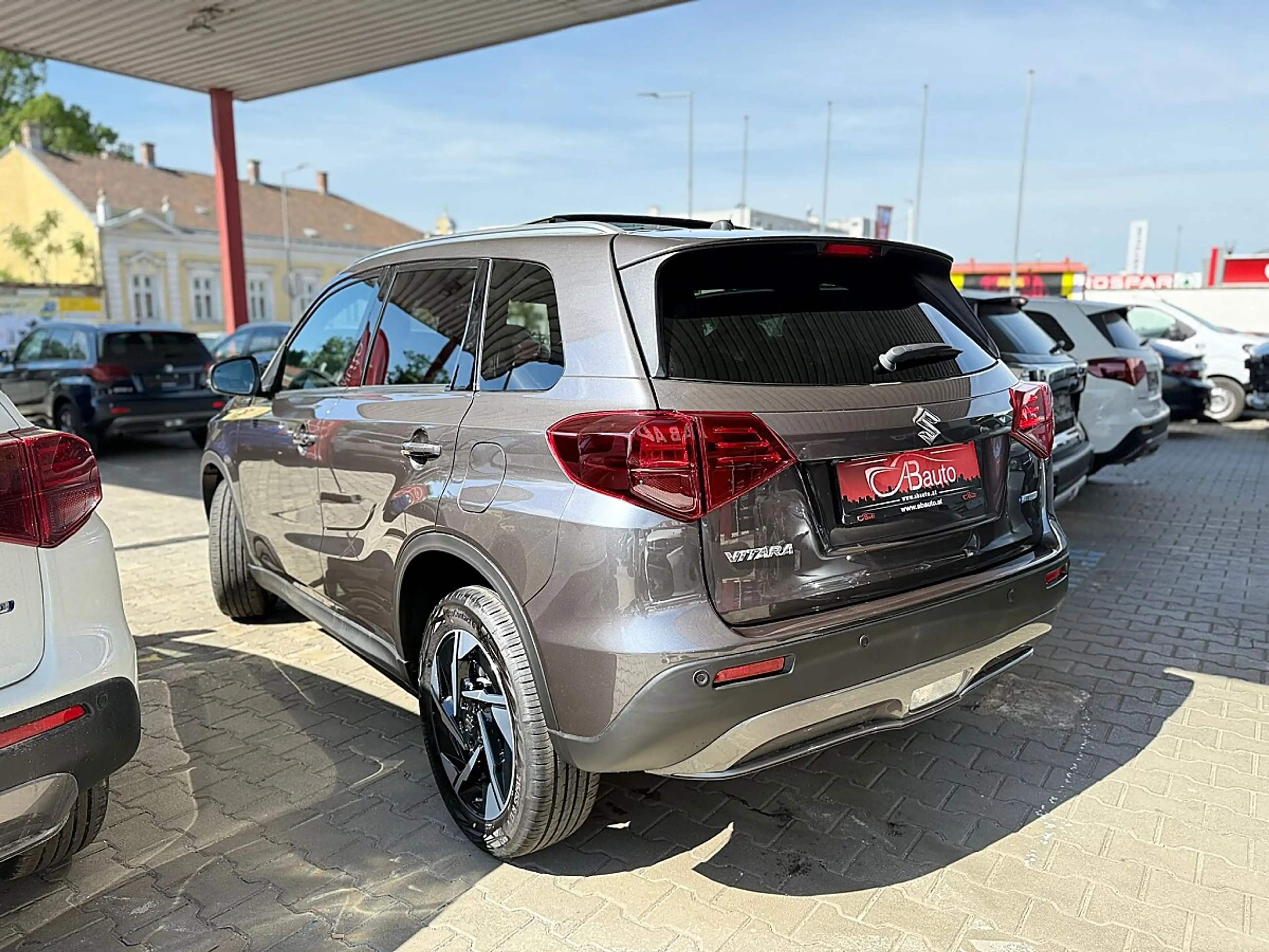 Suzuki Vitara 1,4 Hybrid ALLGRIP flash Aut. TAGESZULASSUNG — photo 4
