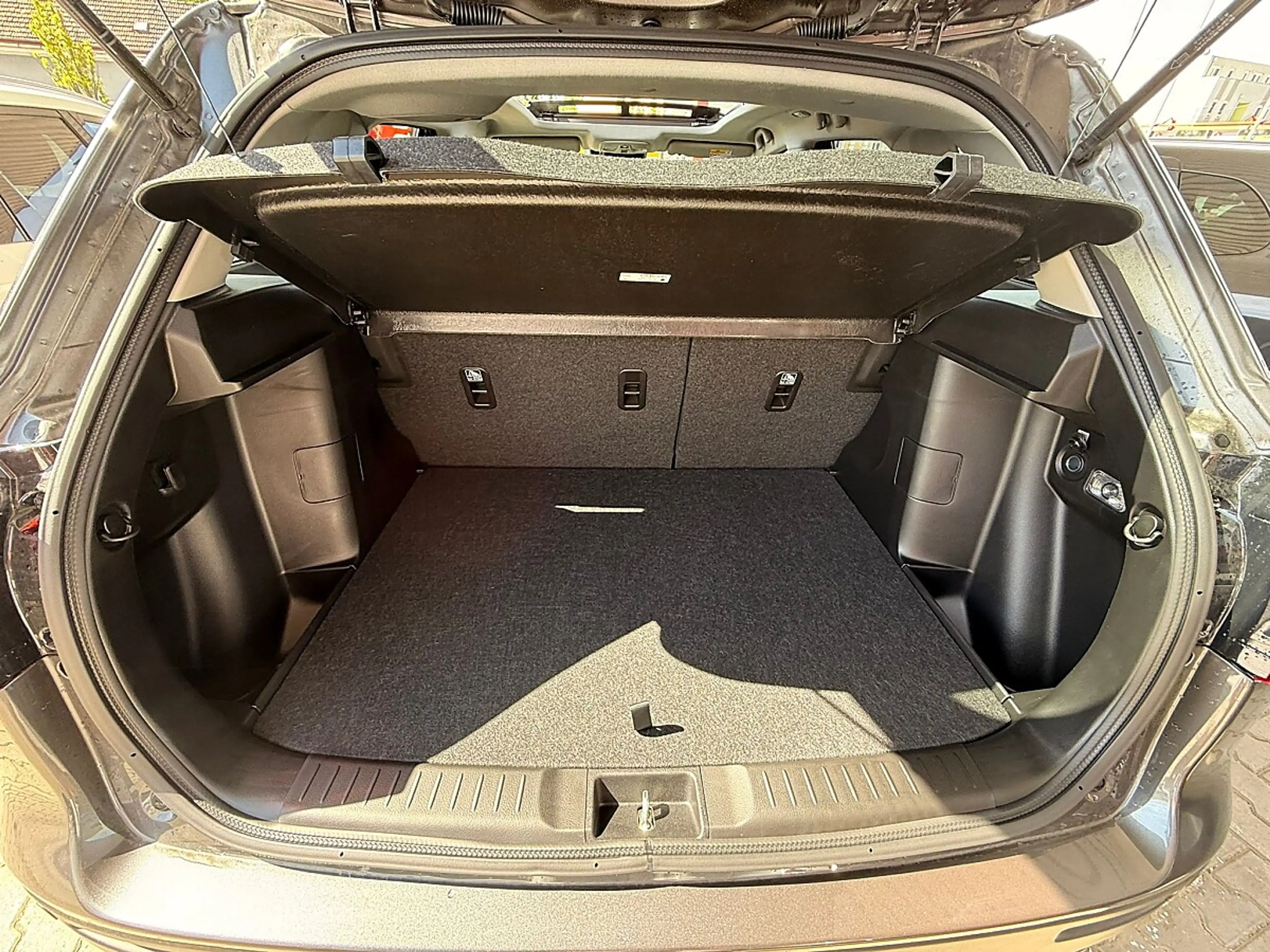 Suzuki Vitara 1,4 Hybrid ALLGRIP flash Aut. TAGESZULASSUNG — photo 8