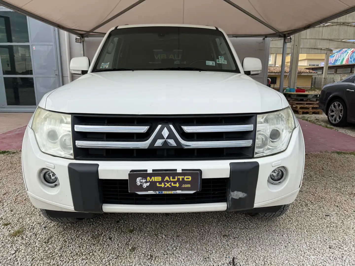 Mitsubishi Pajero Pajero 3.2 cr Instyle 200cv 5p auto Tetto Bílá - 2