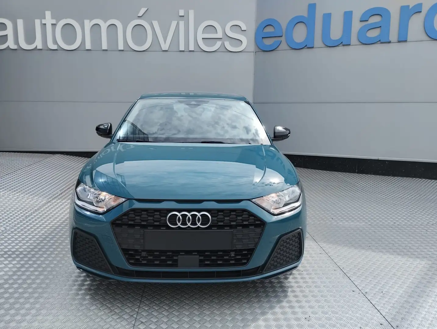 Audi A1 25 TFSI 95cv Verde - 2