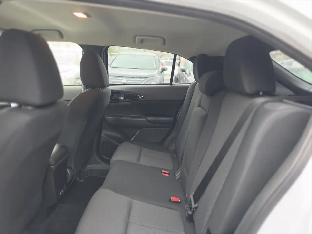 Mitsubishi Eclipse Cross photo Mitsubishi Eclipse Cross
