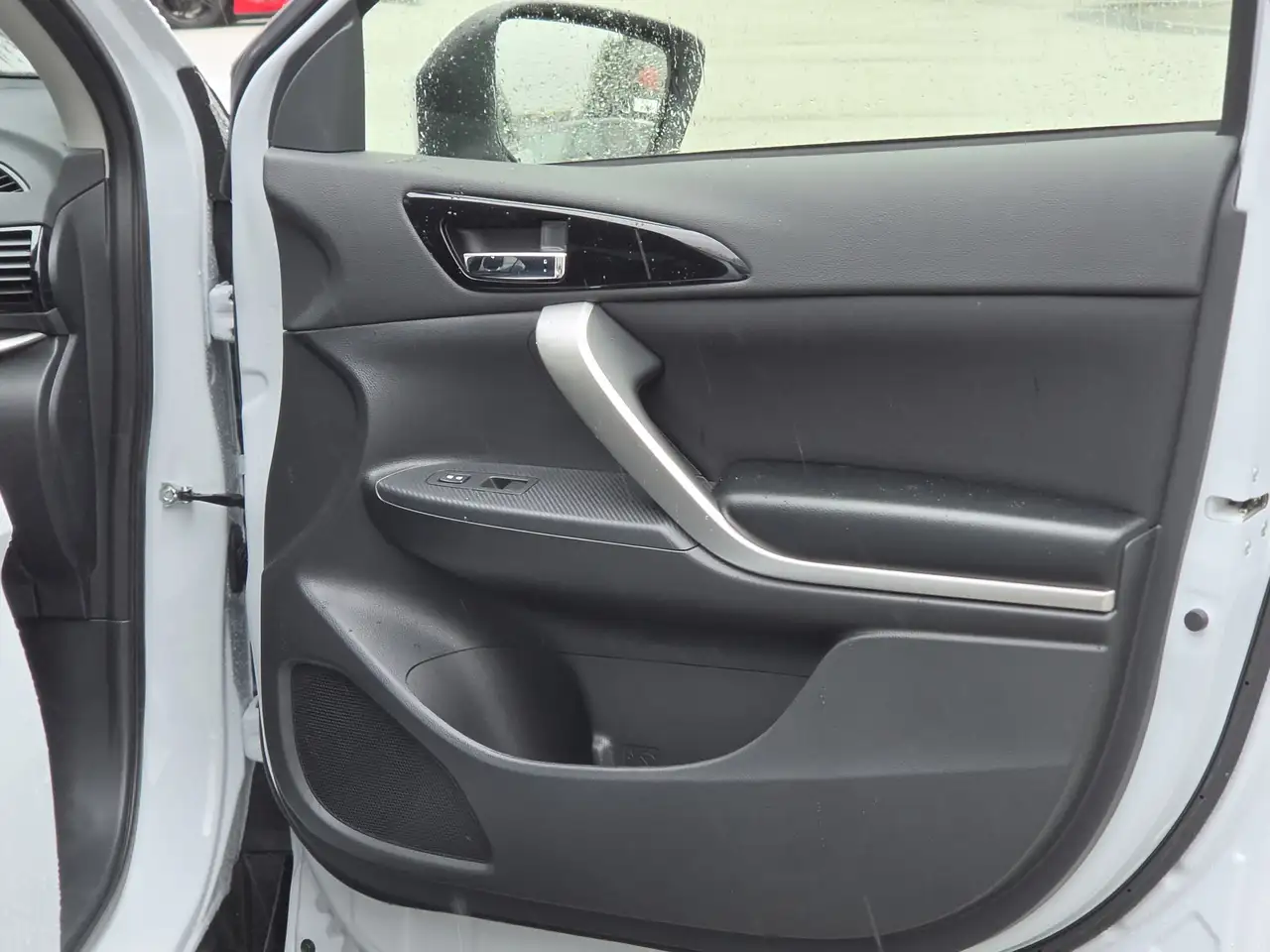 Mitsubishi Eclipse Cross photo Mitsubishi Eclipse Cross