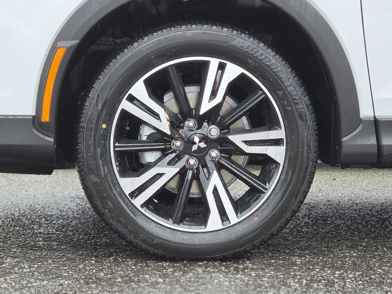 Mitsubishi Eclipse Cross photo Mitsubishi Eclipse Cross