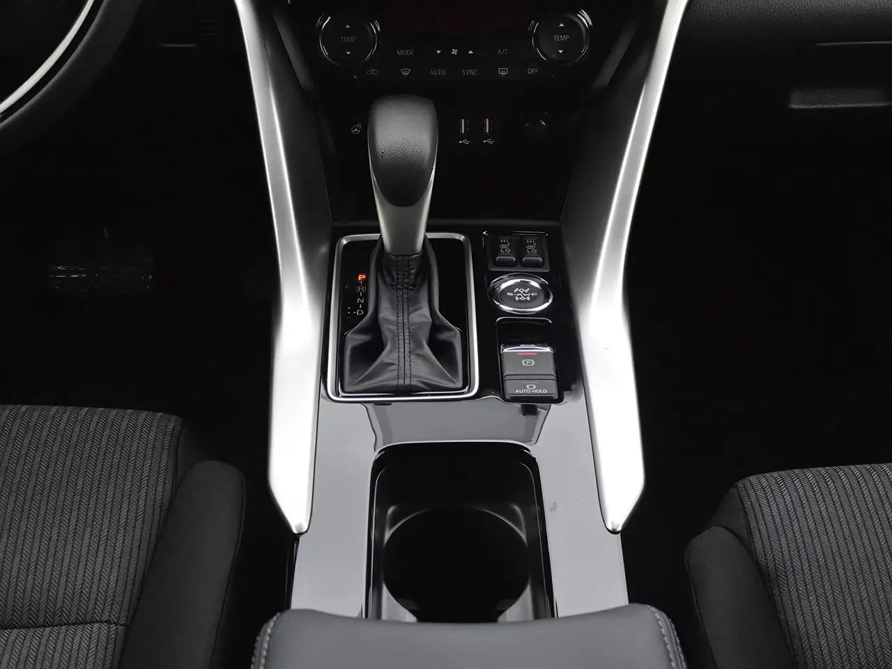 Mitsubishi Eclipse Cross photo Mitsubishi Eclipse Cross
