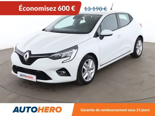 2022 Renault Clio in White for sale