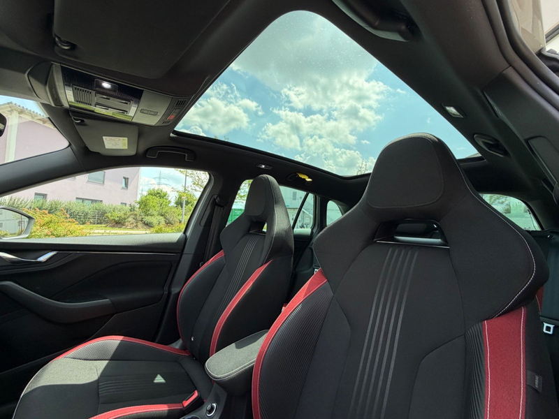Skoda Scala Monte Carlo Navi Pano LED KESSY ACC — photo 10