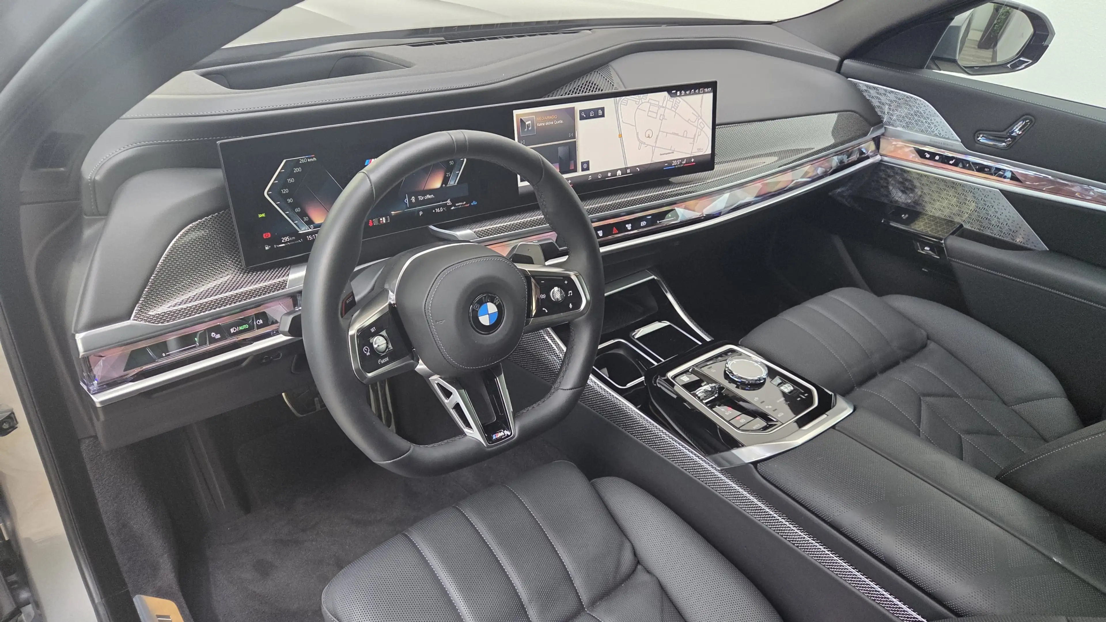 BMW 740 xDr. M SportPro Sitzlüft Massage B&W ACC SH — photo 8