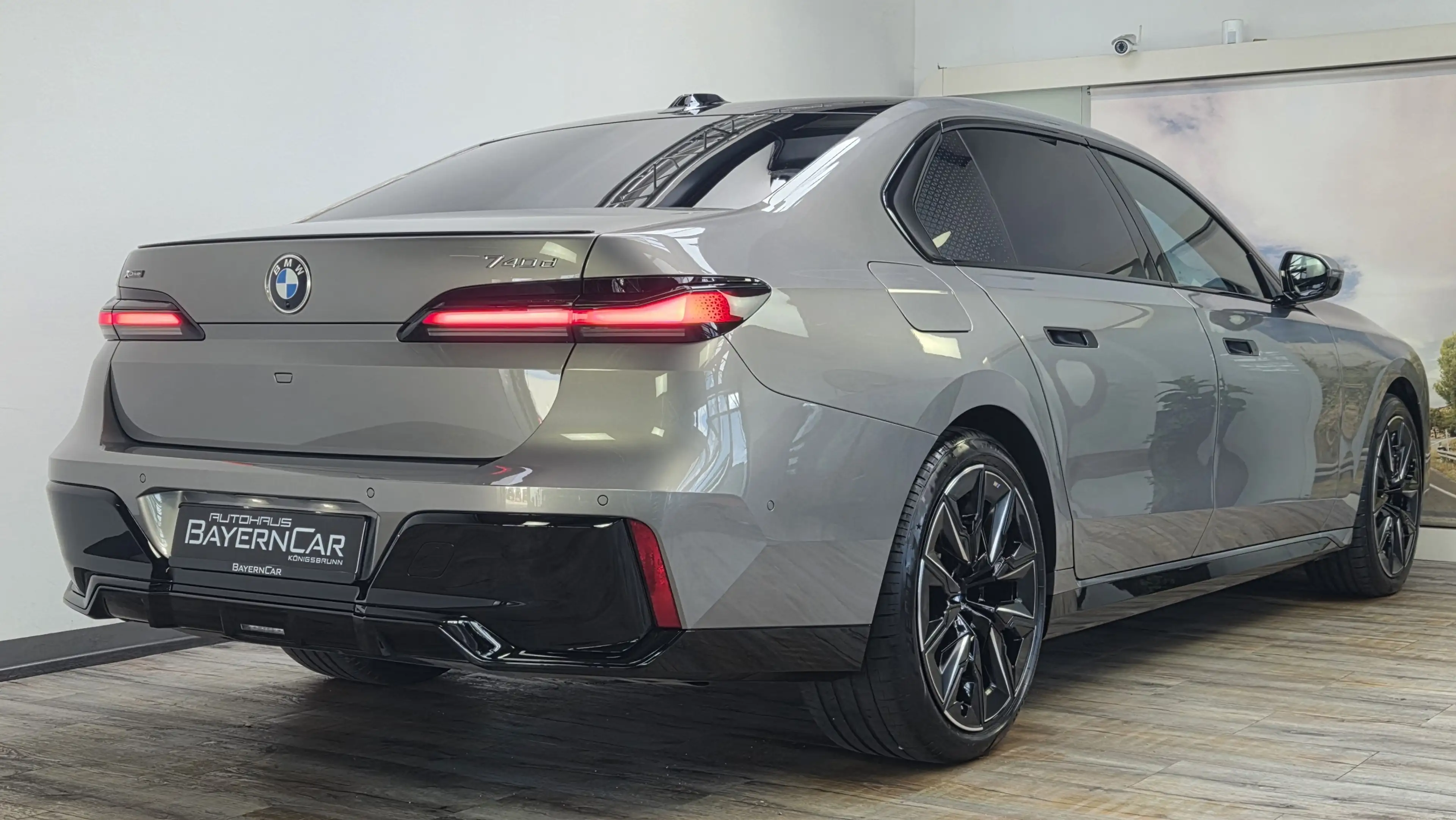 BMW 740 xDr. M SportPro Sitzlüft Massage B&W ACC SH — photo 6
