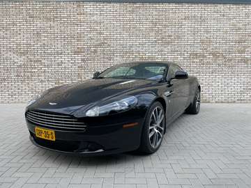 5.9-L V12 Touchtronic/Cruise control/470 PK/Obsidi