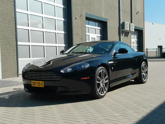 Aston Martin DB9 5.9-L V12 Touchtronic/Cruise control/470 PK/Obsidi