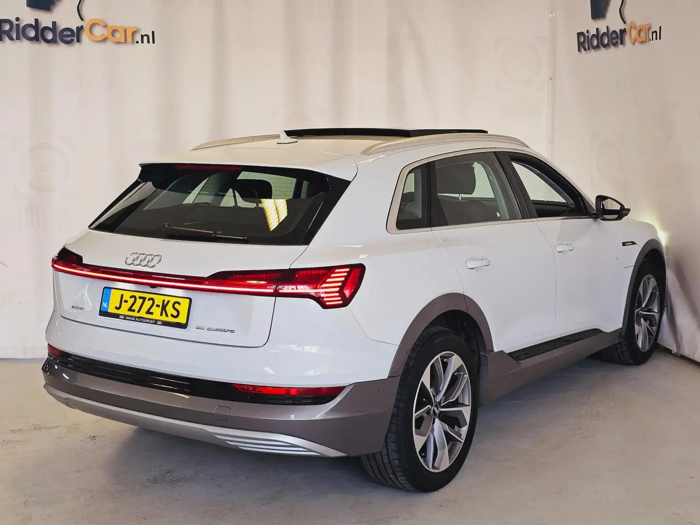 Audi e-tron 50 quattro Business Plus 71 kWh|GARANTIE|PANO|ADAP Wit - 2