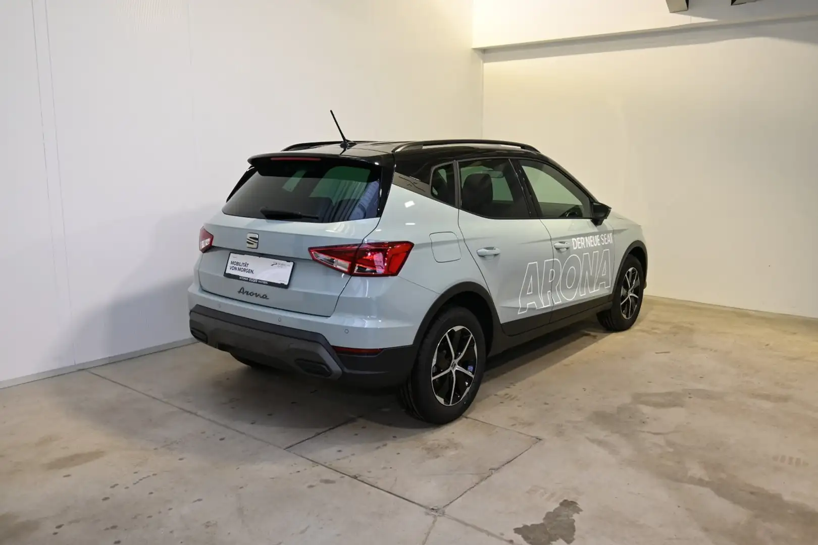 SEAT Arona Style Edition 1.0 TSI DSG Gris - 2