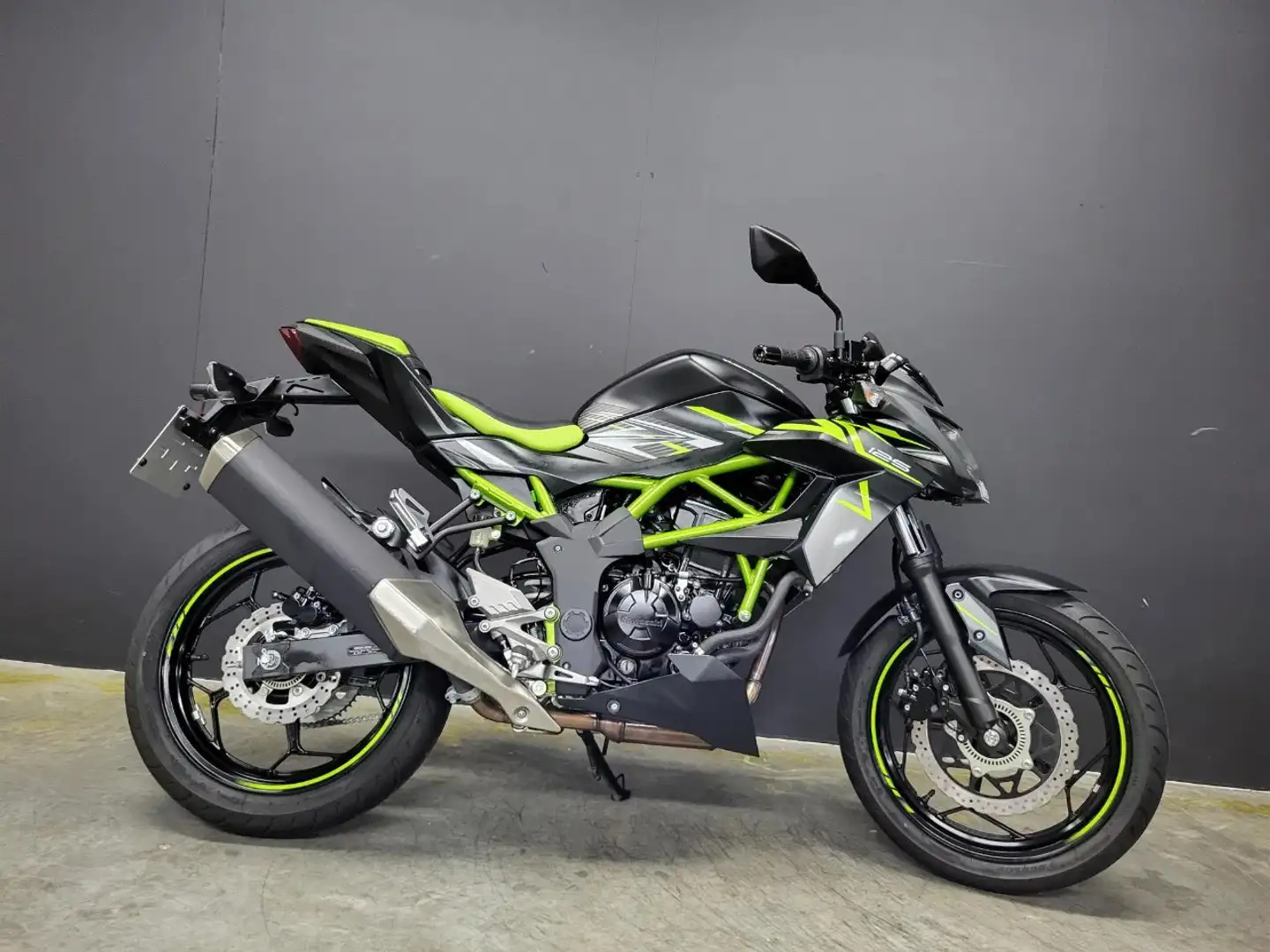 Kawasaki Z 125 (A1, B rijbewijs) - 2