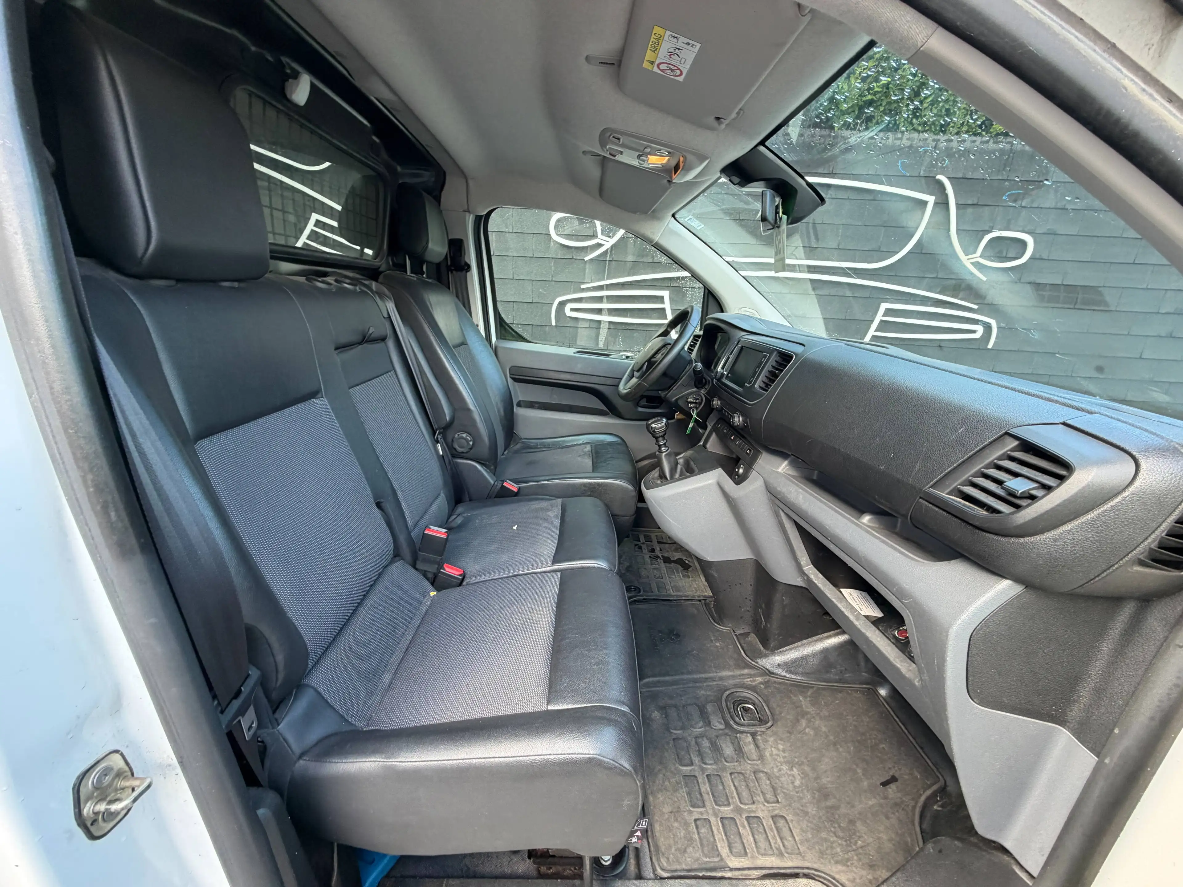 Peugeot Expert 2.0 BlueHDi+AIRCO+NAVI+SEMI-CUIR+EURO 6B — photo 9