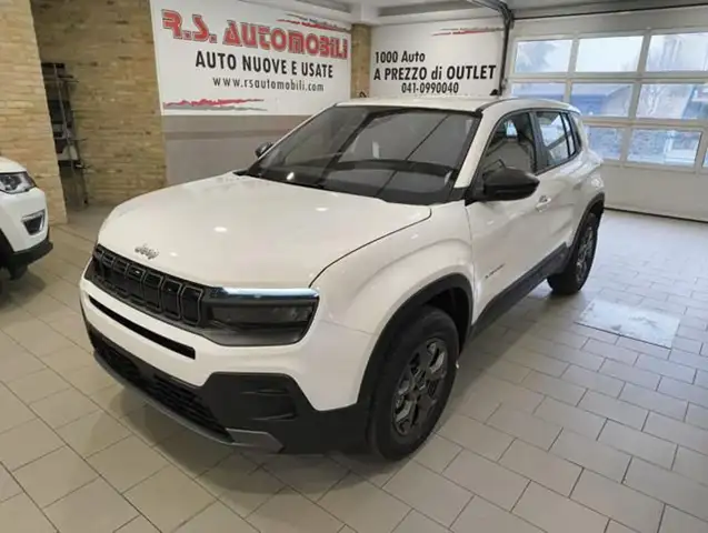 Jeep Avenger 1.2 e-hybrid 100CV Longitude