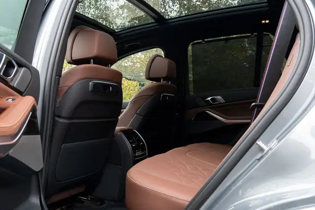 BMW X5 view 14