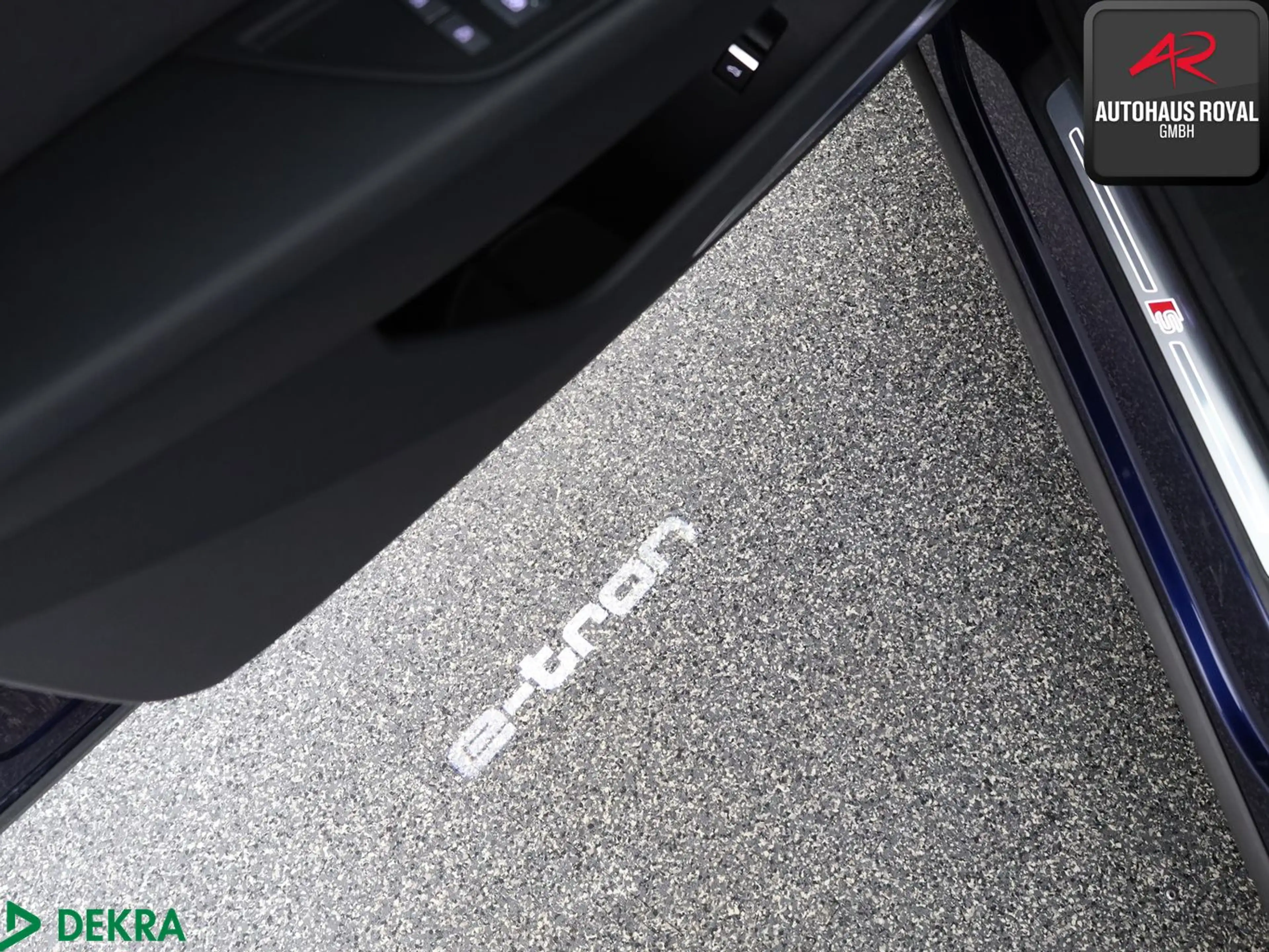 Audi e-tron S qu BANG+O,SOFTCLOSE,HEADUP,360°,MASSAGE — photo 15