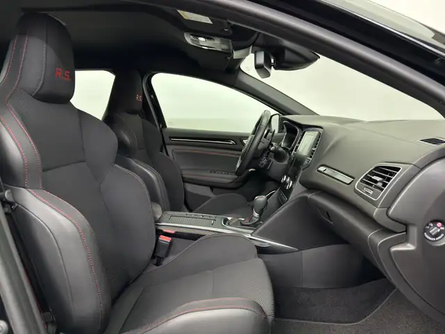 Renault Megane view 14