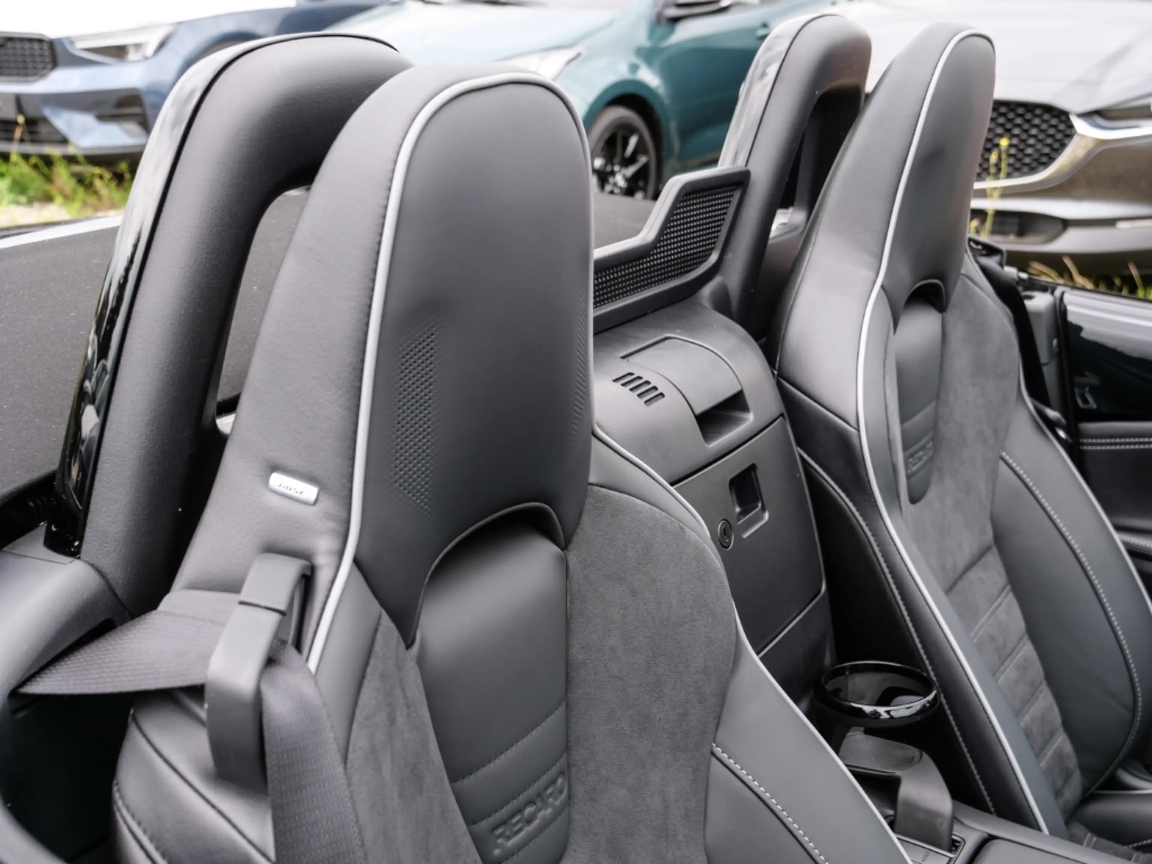 Mazda MX-5 1.5L SKYACTIV-G 132 6MT RWD Homura EU6e — photo 14