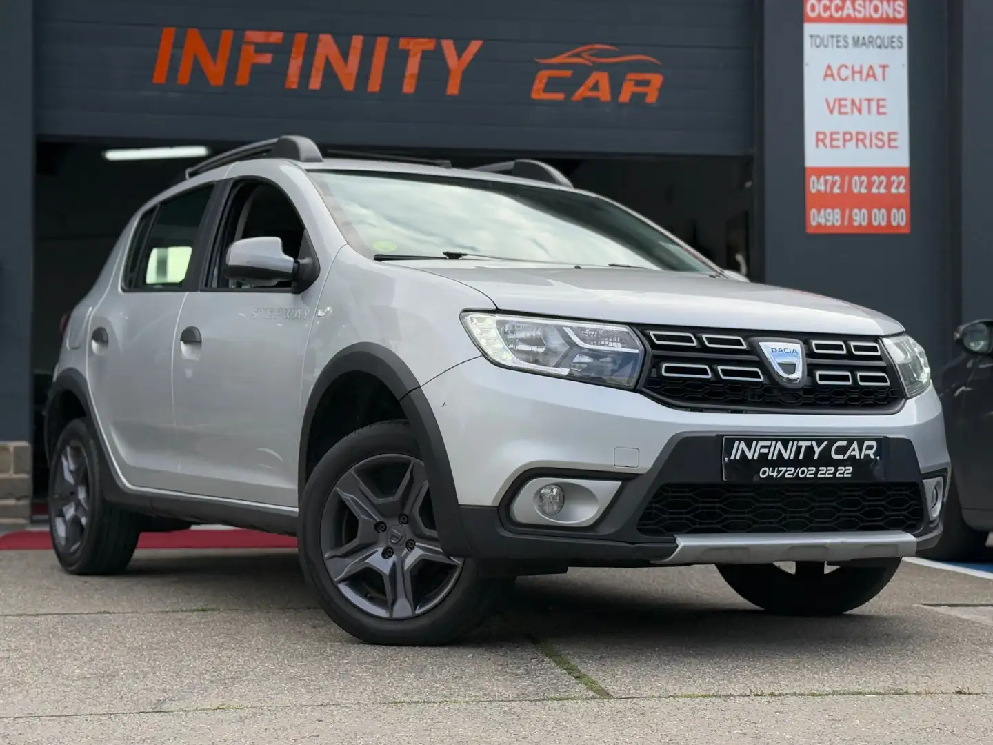 Dacia Sandero Sandero Stepway 0.9 TCe Explorer Easy-R Argent - 1