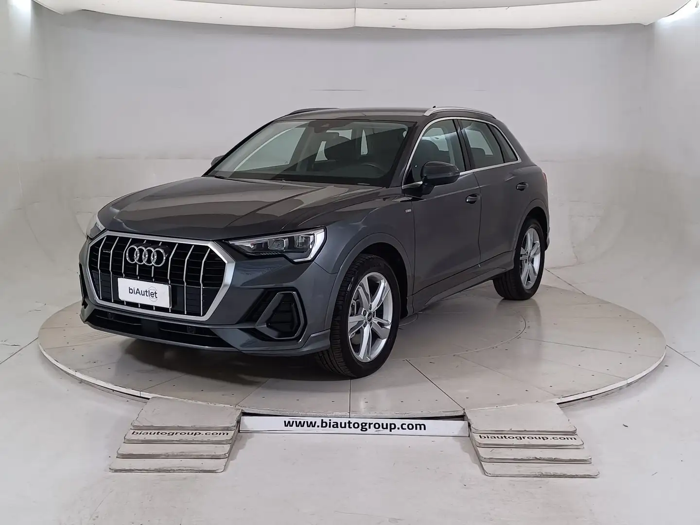 Audi Q3 II 2018 Diesel 40 2.0 tdi S line edition quattro Gris - 1