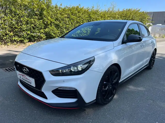 Hyundai i30 Fastback N Performance*Navi*Kamera*LED*