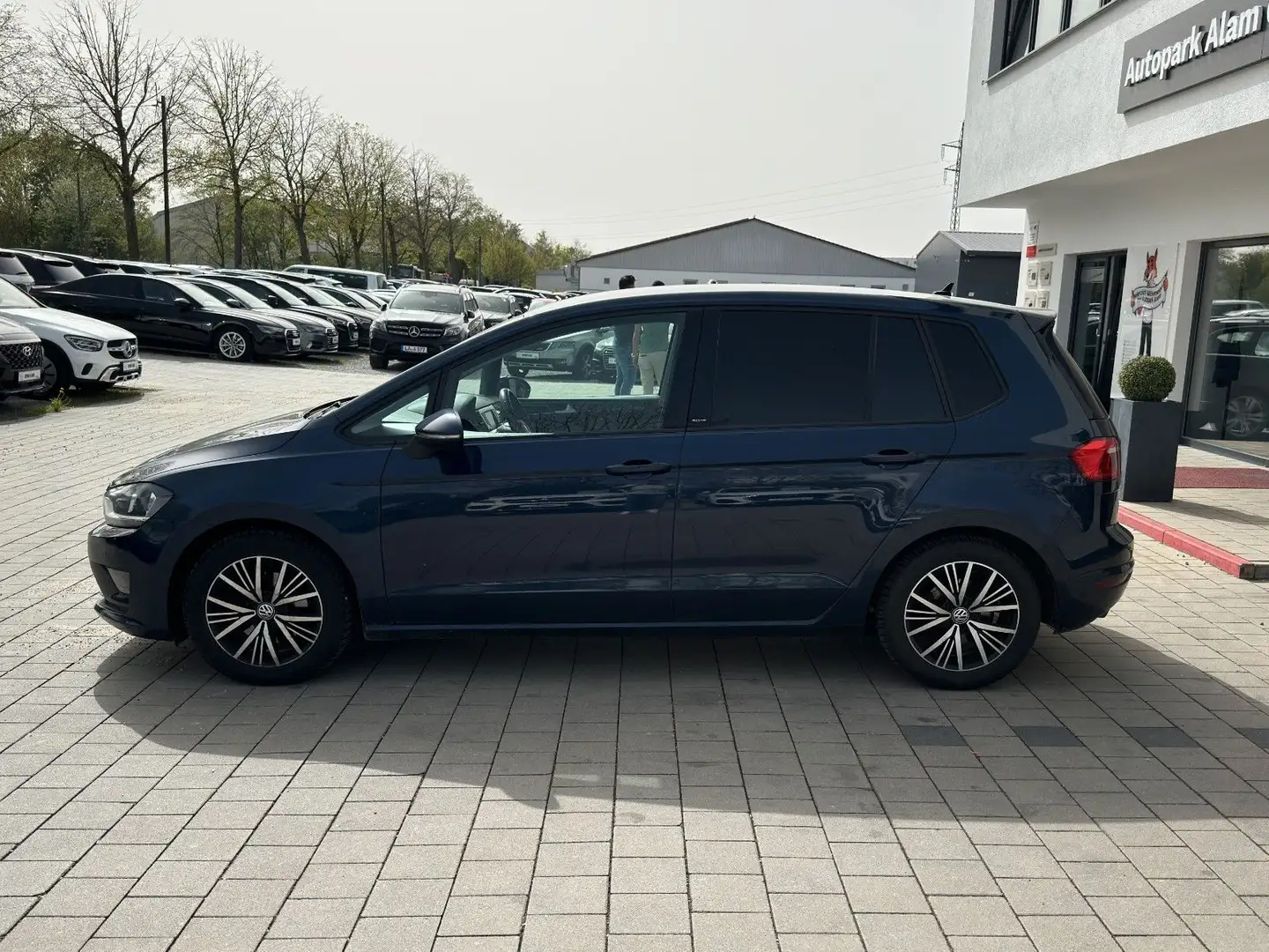 Volkswagen Golf Sportsvan VII Allstar Navi Klima Alu Blauw - 2