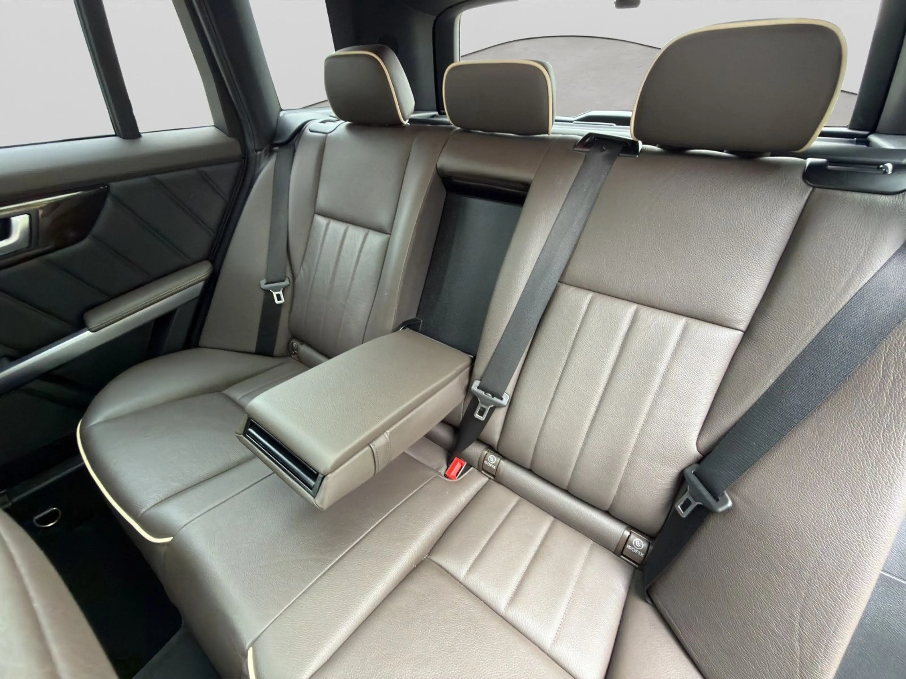 Mercedes-Benz GLK 250 CDI 4M Aut.KAM SITZH XEN NAV AHK H&K 20'' — photo 14