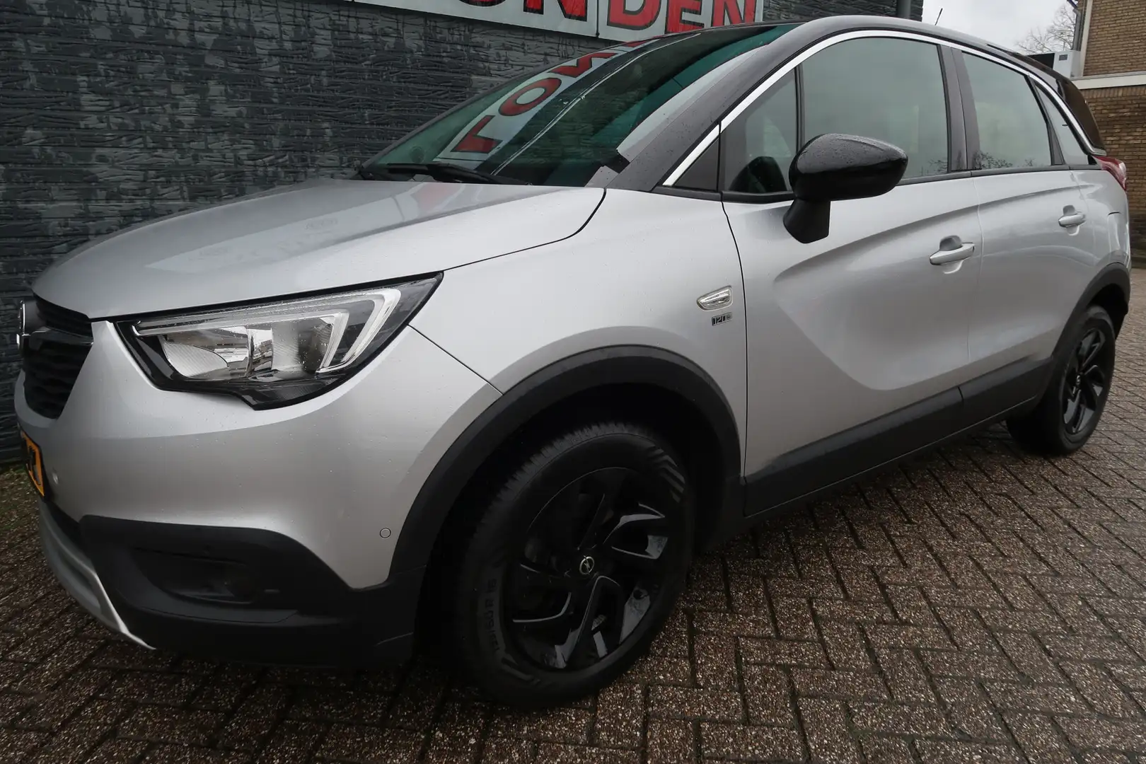 Opel Crossland X 1.2 Turbo 120 Jaar Edition Eerste eigenaar nieuwst Grau - 1