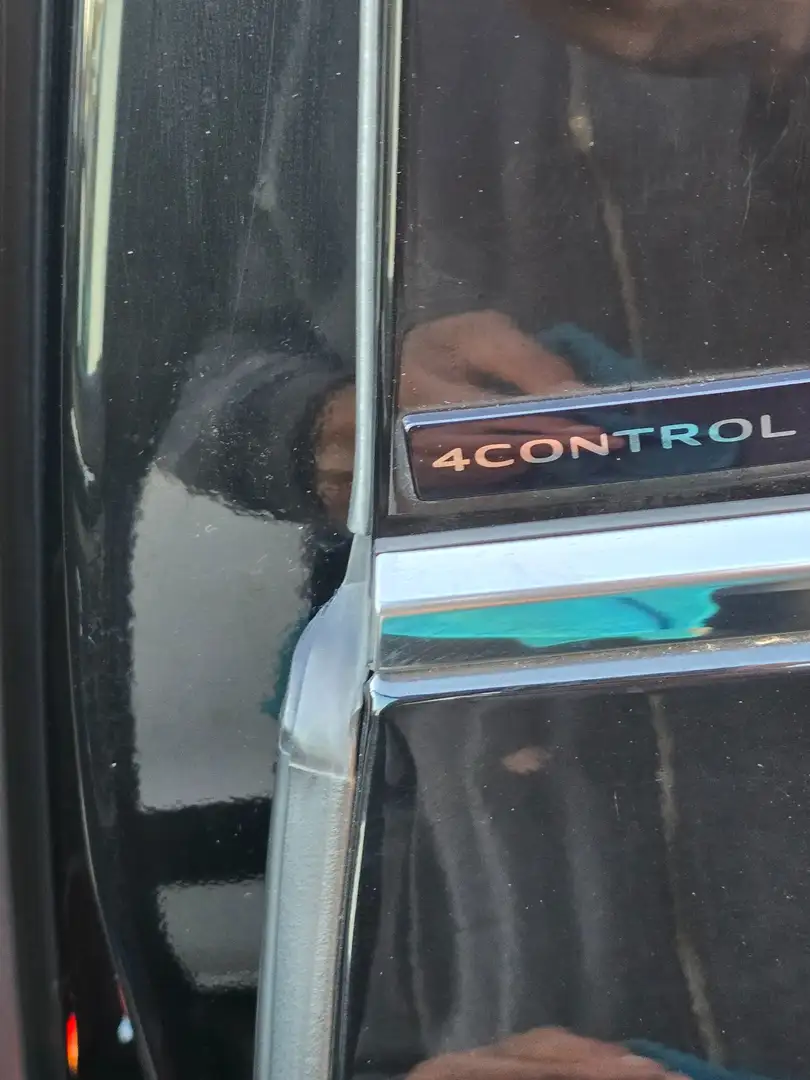 Renault Espace Espace 1.6 dCi Energy Initiale Paris EDC Noir - 2