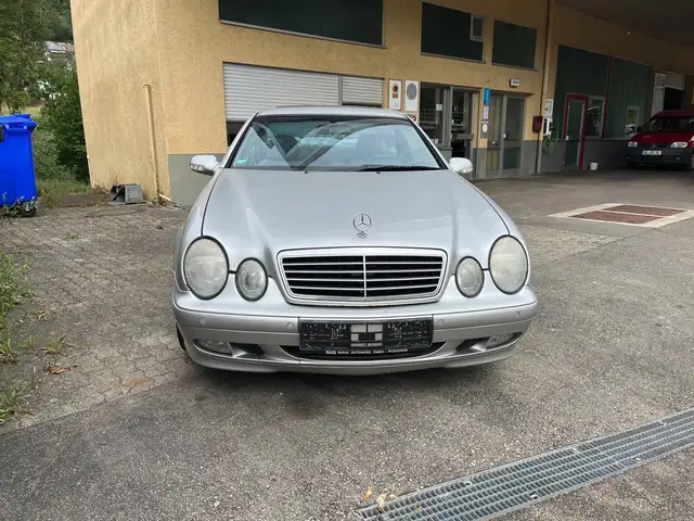 Mercedes-Benz CLK 320 CLK Coupe 320 Avantgarde