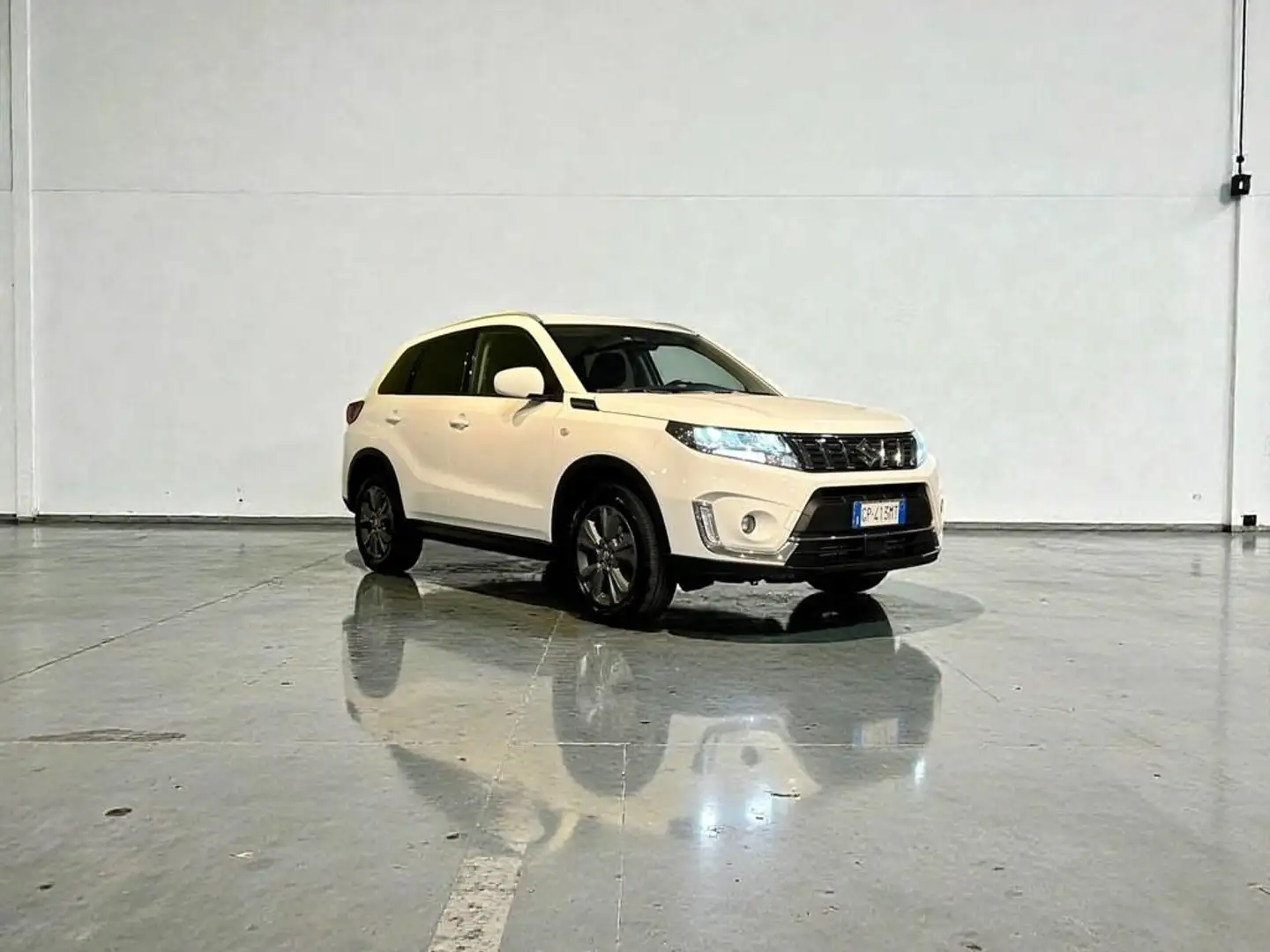 Suzuki Vitara 1.4 hybrid Cool 2wd - 1