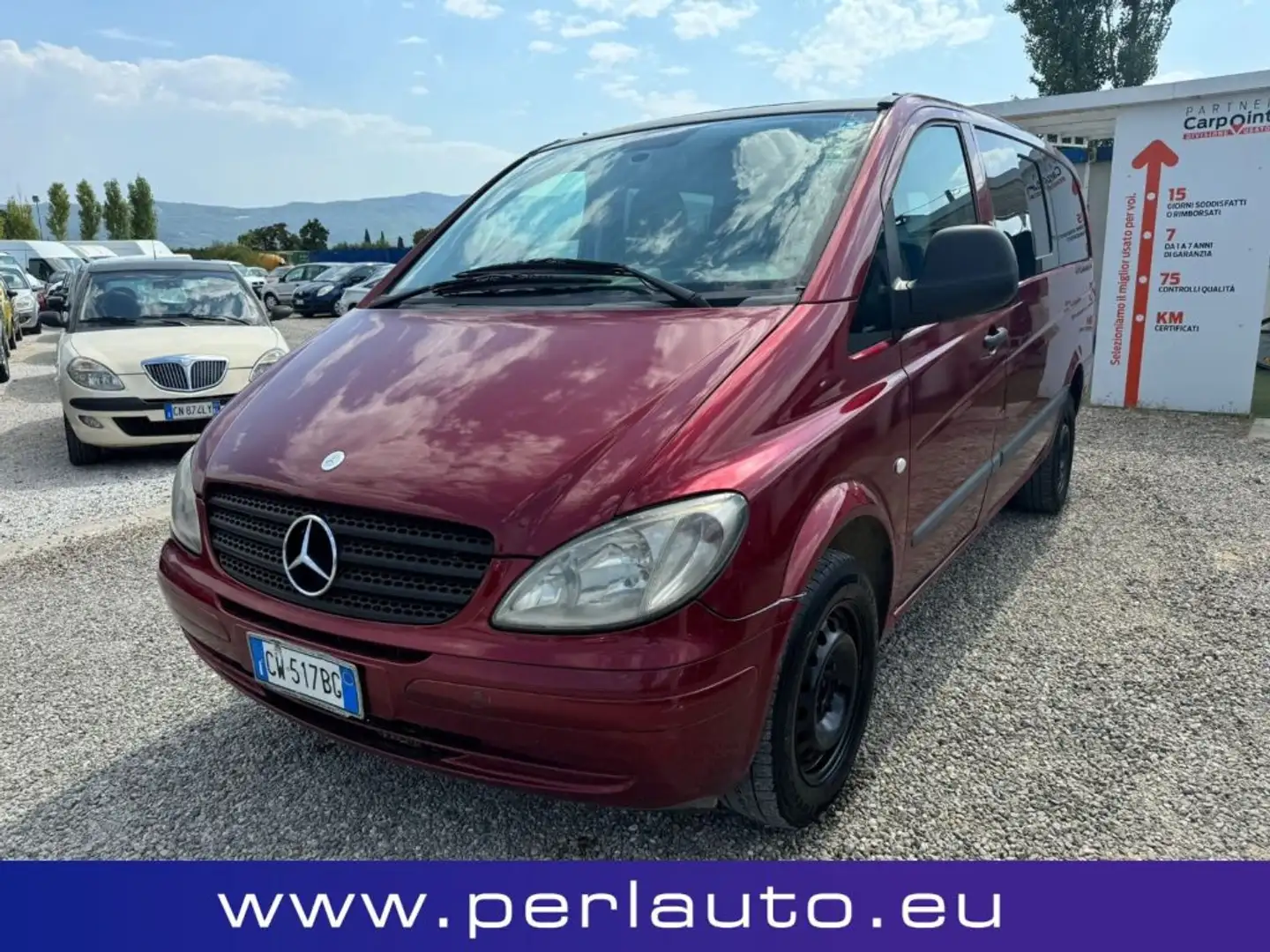 Mercedes-Benz Vito 2.2 109 CDI PC Mixto Compact Prime Red - 1